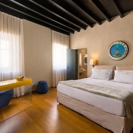 Allegory Boutique Hotel